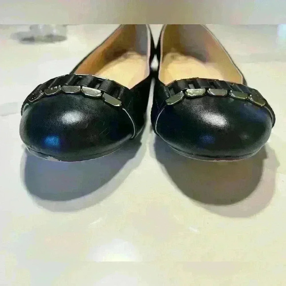 Monet Leather Flats size 8 - Picture 3 of 9